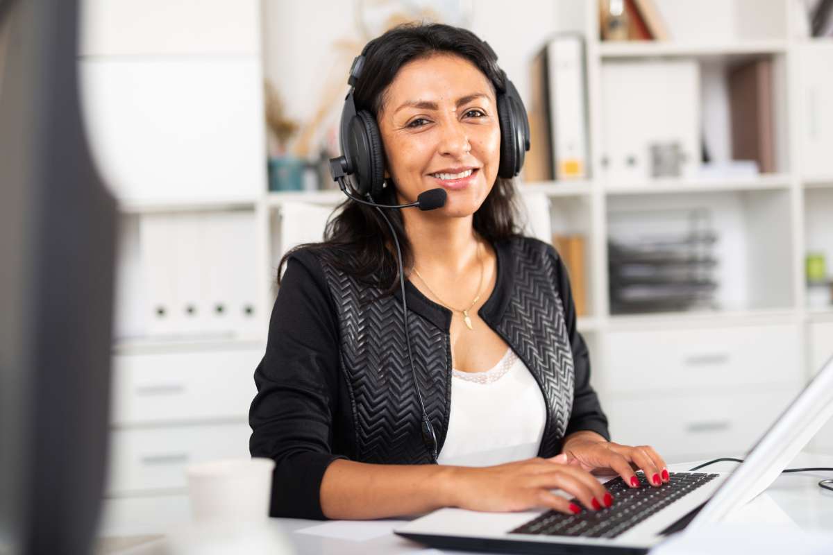 Help Desk Support Systems: Enhancing Customer Experience and Operational Efficiency