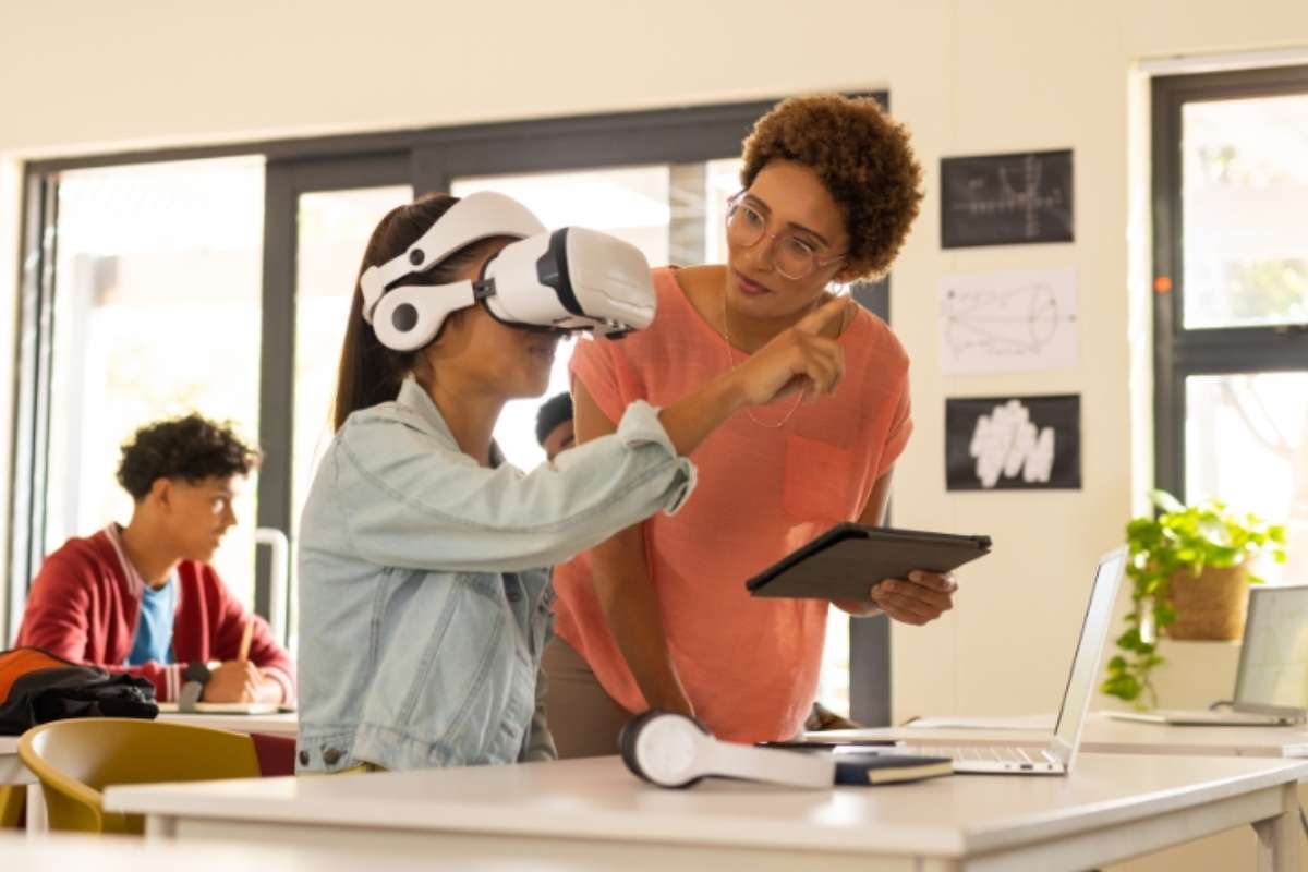 Augmented Reality: Transforming How We See the World | Enterprise Chronicles