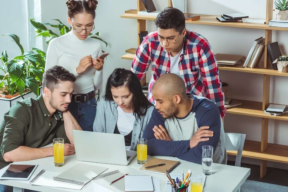 What Are the Lessons For Entrepreneurs That Matter After Launch? | Enterprise Chronicles